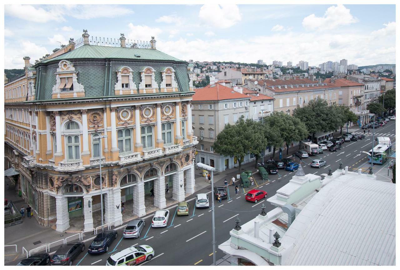Stylish - Centre Apartment Theatre View Rijeka Exterior photo